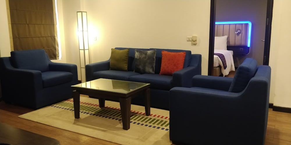 Park Inn By Radisson Amritsar Airport Exterior photo
