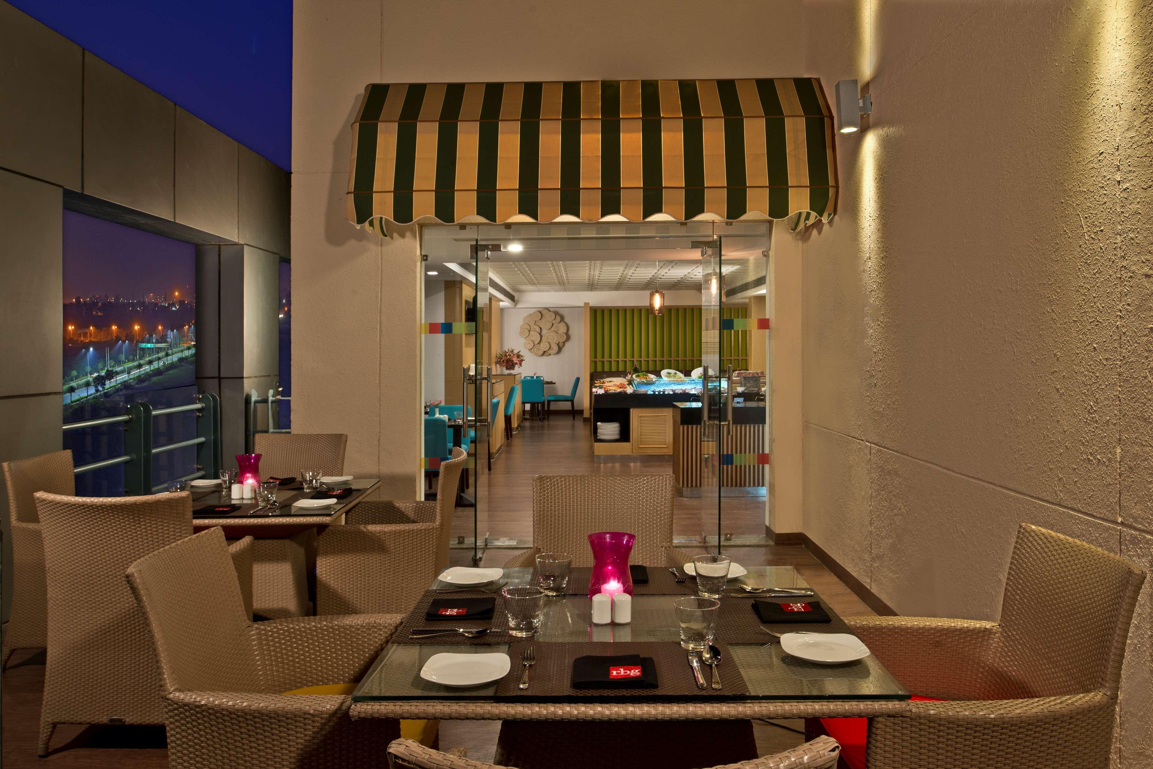 Park Inn By Radisson Amritsar Airport Exterior photo